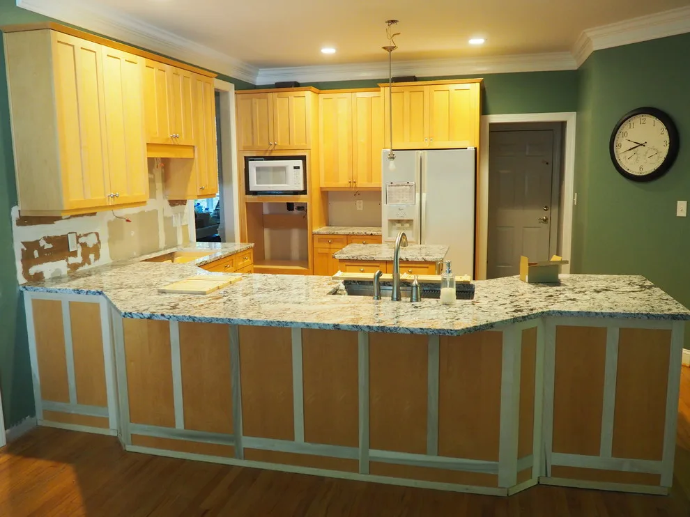 Wallscapers Kitchen & Bath Innovations - Photo 3