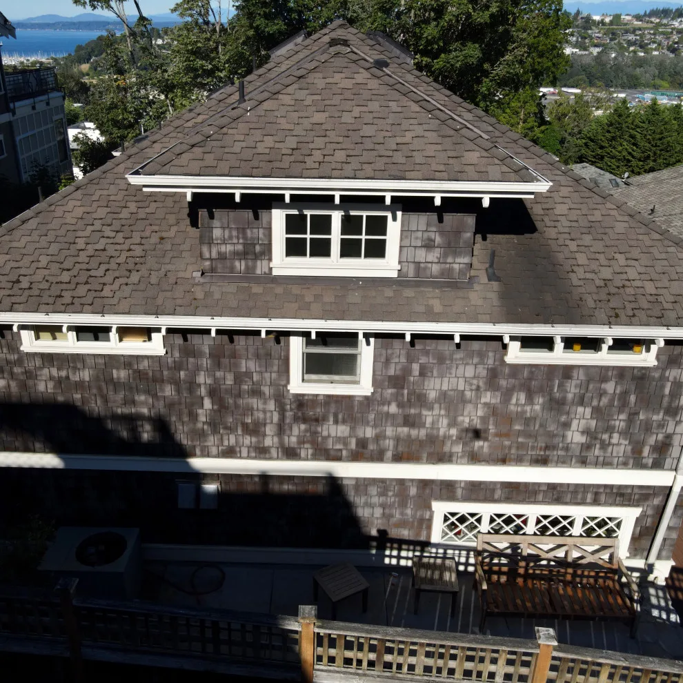 Queen Anne Outdoor Stain 2022 by Sound Painting Solutions, LLC - Photo 3
