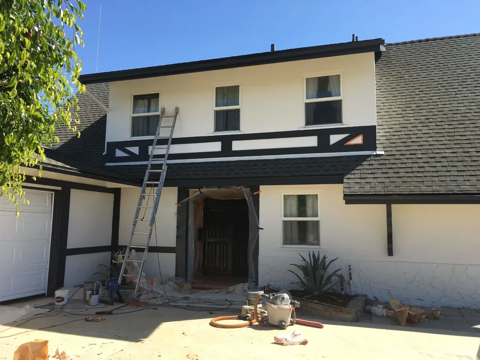 Complete Exterior Painting by Martn Carabajal Painting - Photo 14