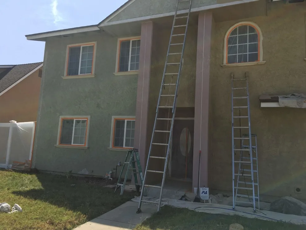 Comprehensive Exterior Painting by Martn Carabajal Painting - Photo 3