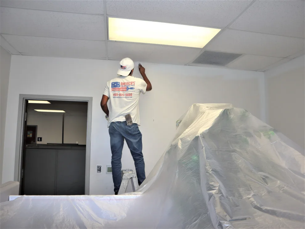 Averitt Express / Interior Decor Painting by America's Painters Pro - Photo 10