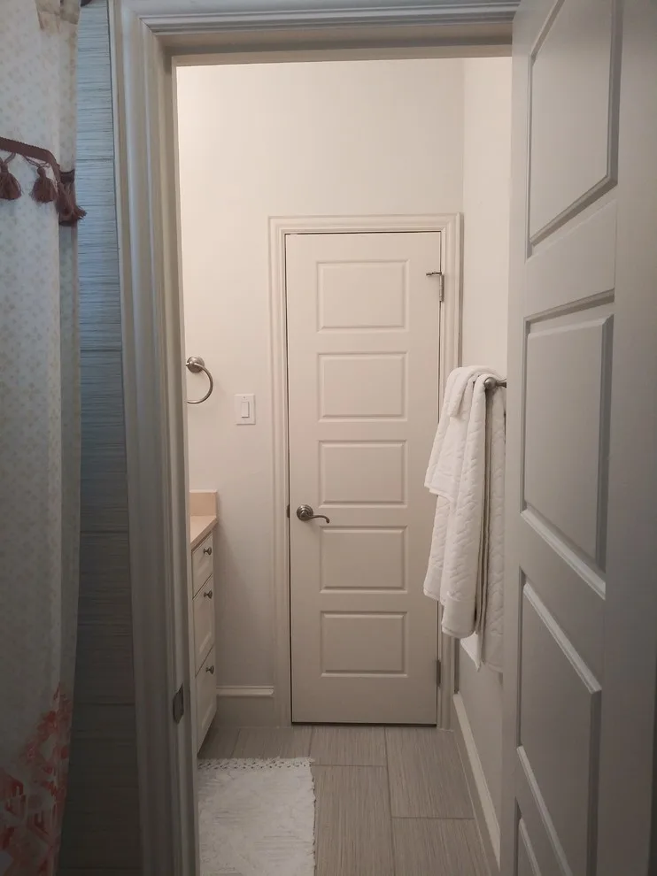 B & L's hue alteration by Guy The Painter - Photo 30