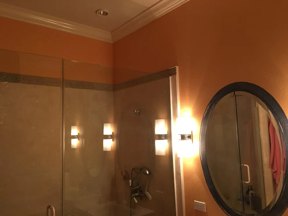 Bathroom Interior Projects by Sarasota Painting & Wall Covering - Photo 3