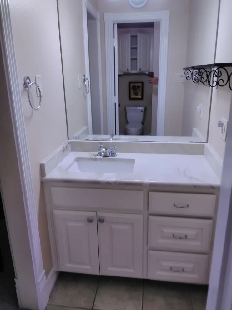 Diana's Bathroom Refresh by Paint Plus - Photo 3