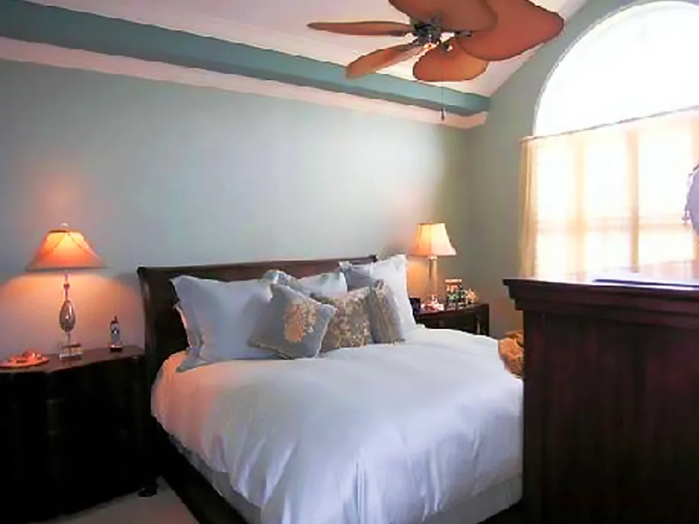 Vibrant Coastal Retreat by Flawless Painting Southeast Texas - Photo 7