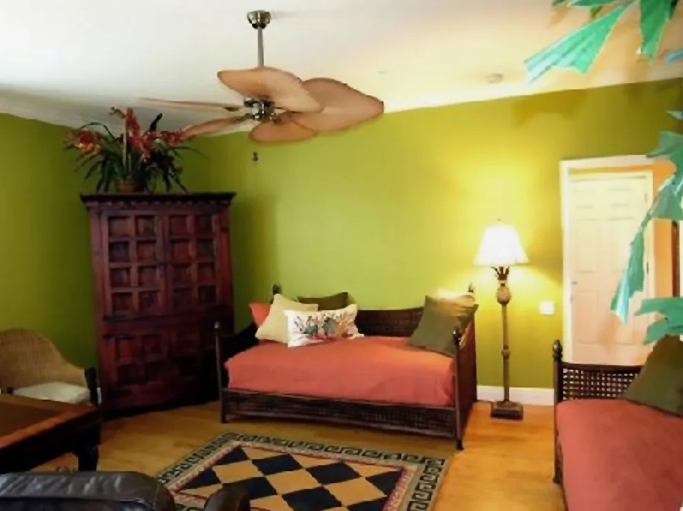 Flawless Painting Southeast Texas - Photo 14