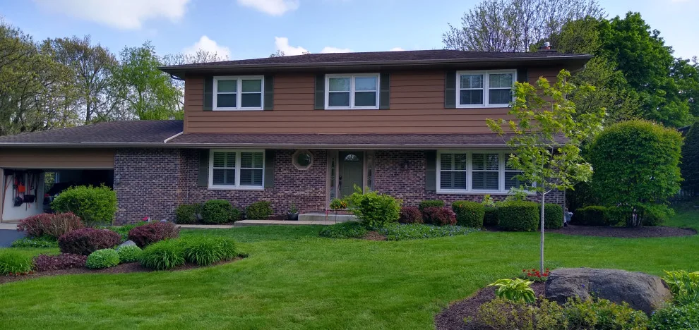 Attractive Exterior Appeal by R&J Painting LLC - Photo 4