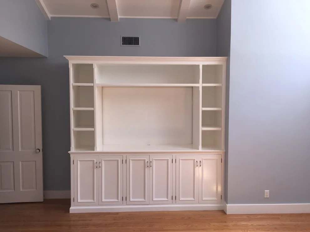 Bel Air Interiors One by CertaPro Painters Of Sherman Oaks - Photo 11