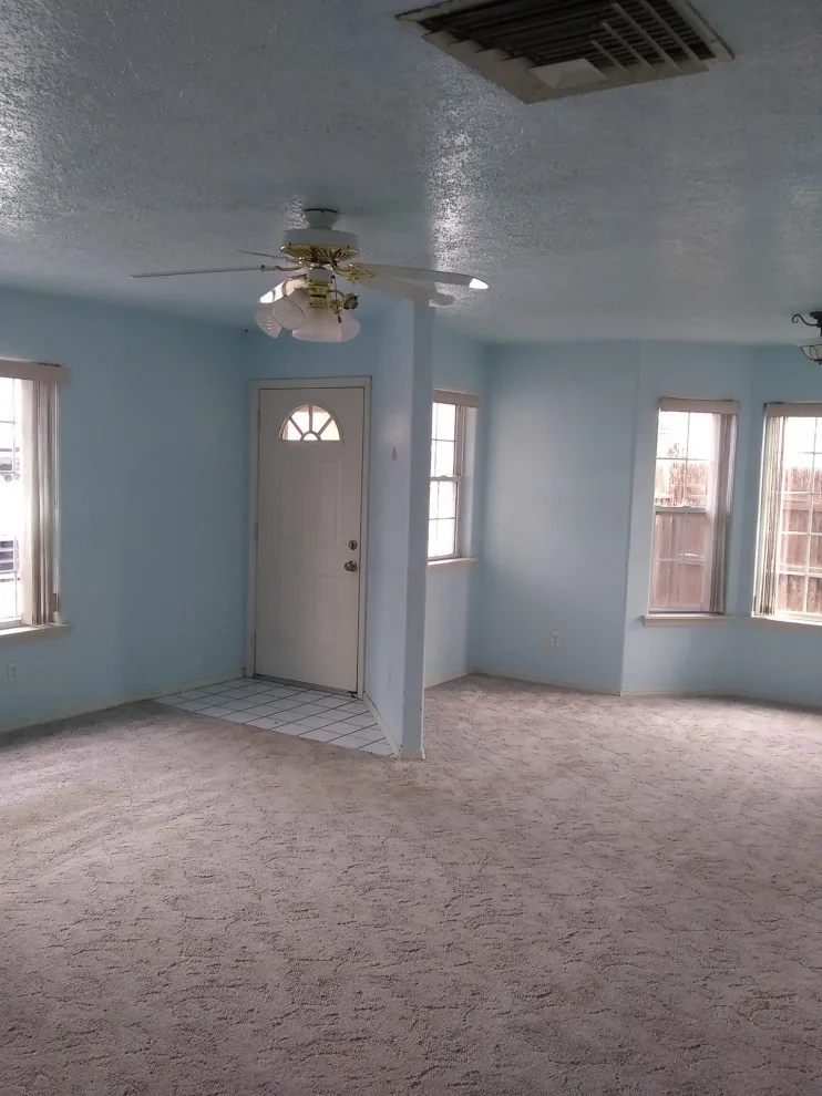 Bloomfield Interiors by Desert Winds Paint And Repair - Photo 12
