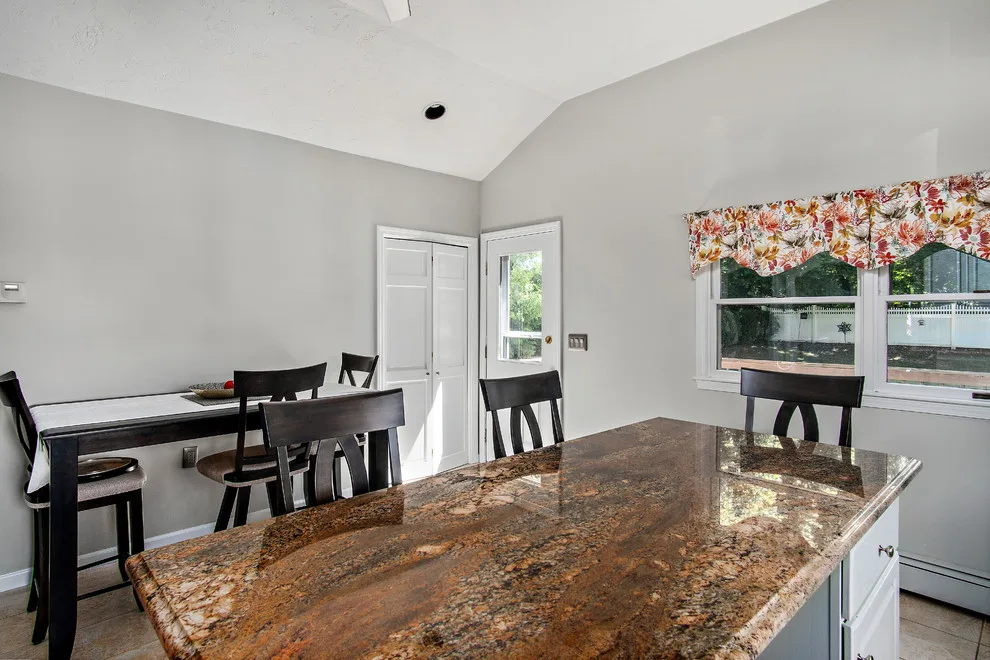 Braintree Culinary Space, 2018 by Premiere Pros - Photo 2