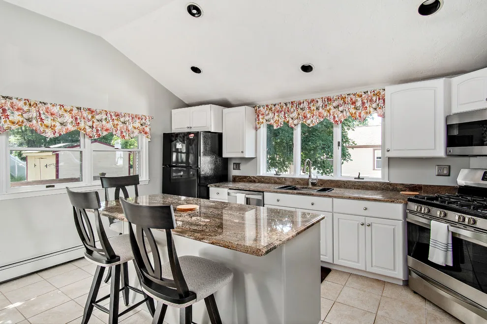Braintree Culinary Space, 2018 by Premiere Pros - Photo 5