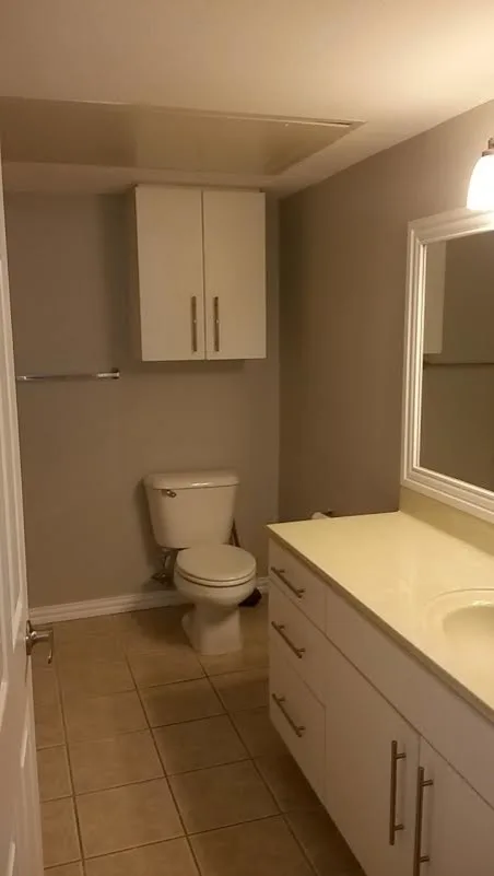 Brian's Apartment by Guy The Painter - Photo 15