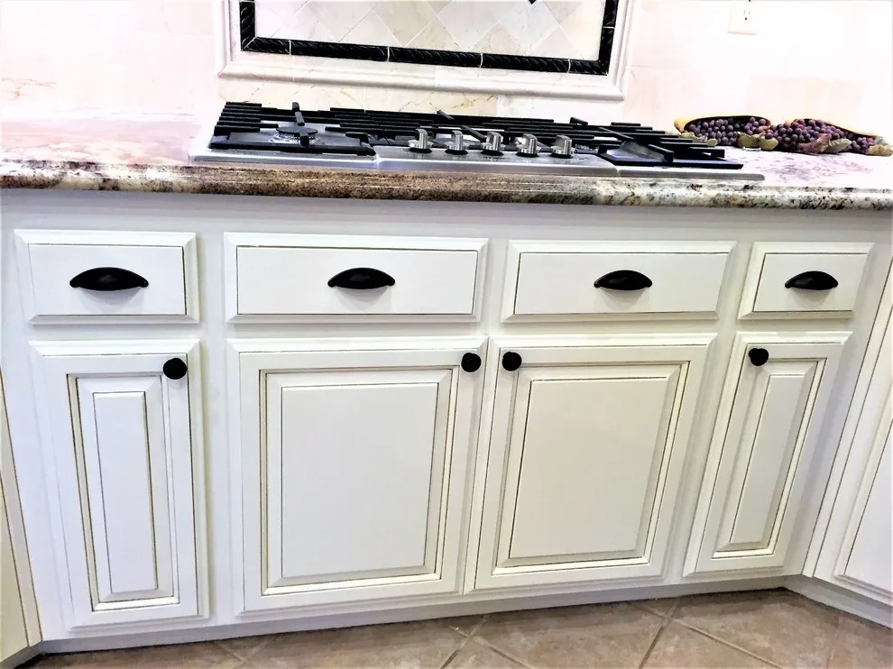Cabinet Glassing by Point Of View Painting - Photo 6