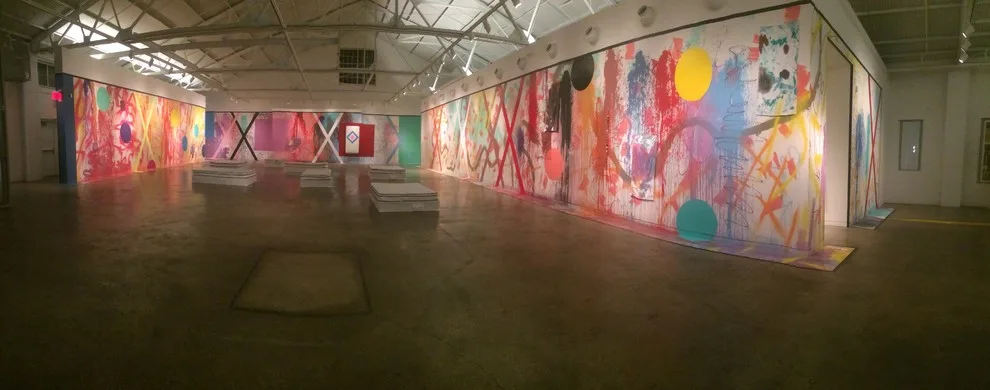 Triangle Precision Painting - Photo 2