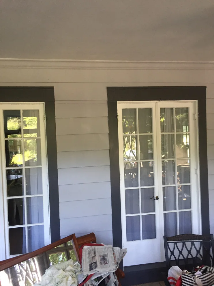 Historic Residence in Edgewater District by Textbook Painting - Photo 3