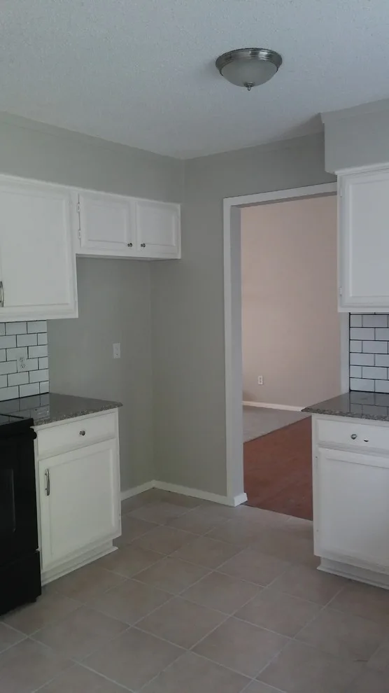Channing Avenue by Guy The Painter - Photo 25