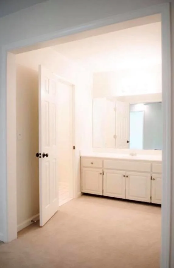 DV Painting And Fine Finishes, LLC - Photo 5