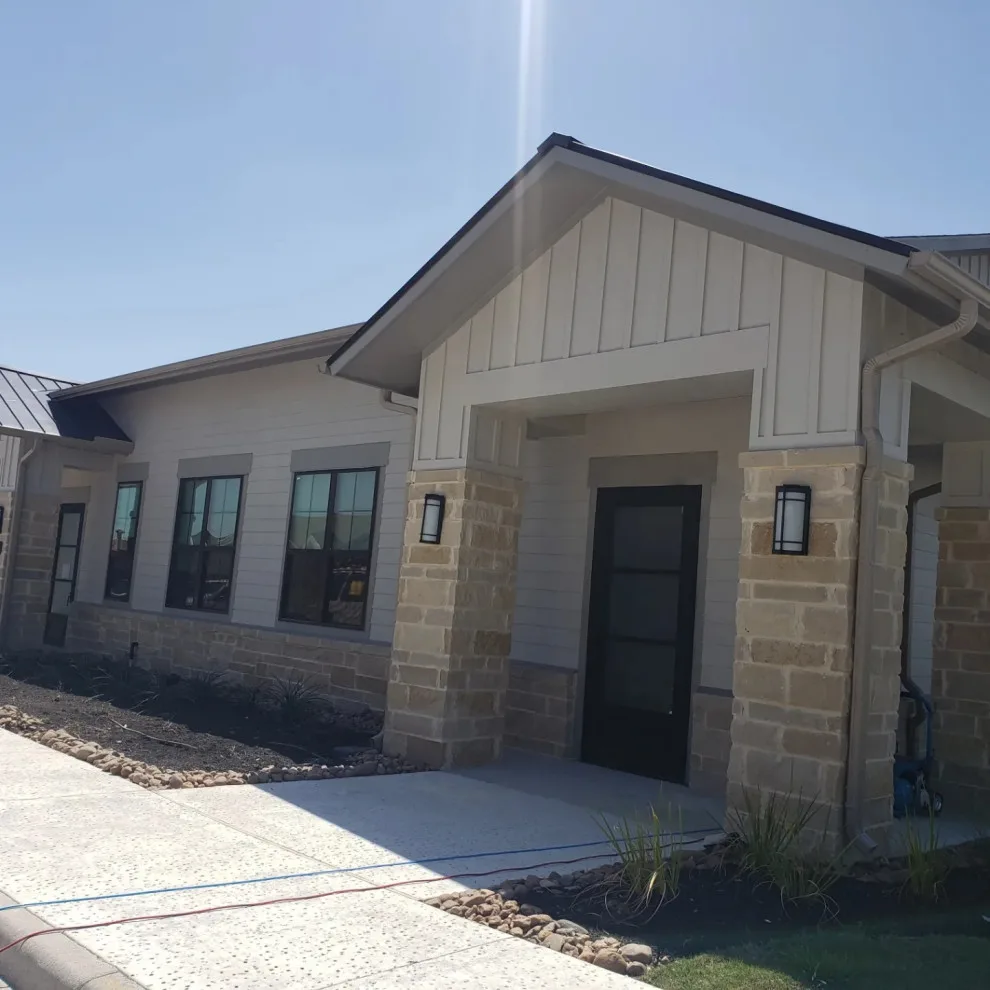 Exterior Paint for Commercial Use by Lonestar Painting - Photo 6