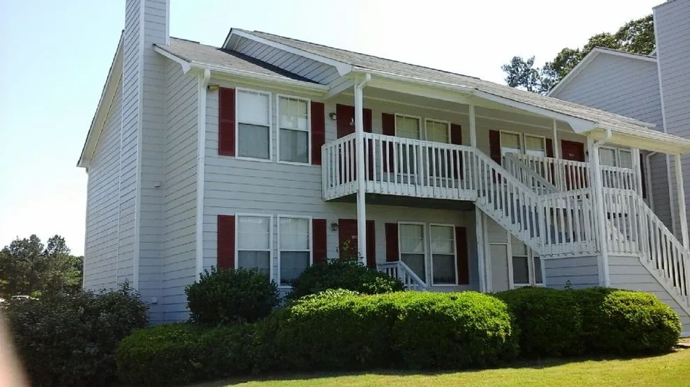 Exterior Commercial Painting by Southern Perfection Painting Inc. - Photo 5