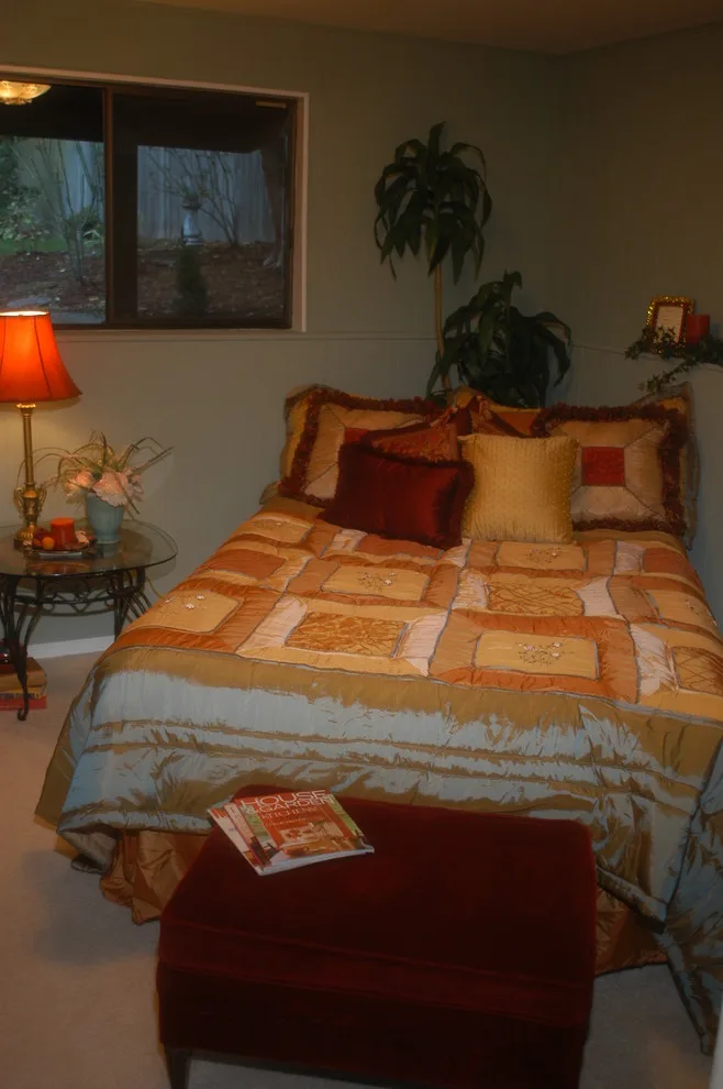 Bellevue Crossroads Interior and Exterior Painting by Bosco Painting - Photo 12