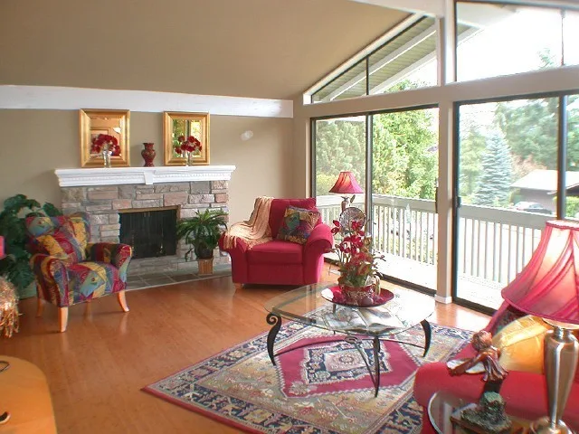 Bellevue Crossroads Interior and Exterior Painting by Bosco Painting - Photo 3