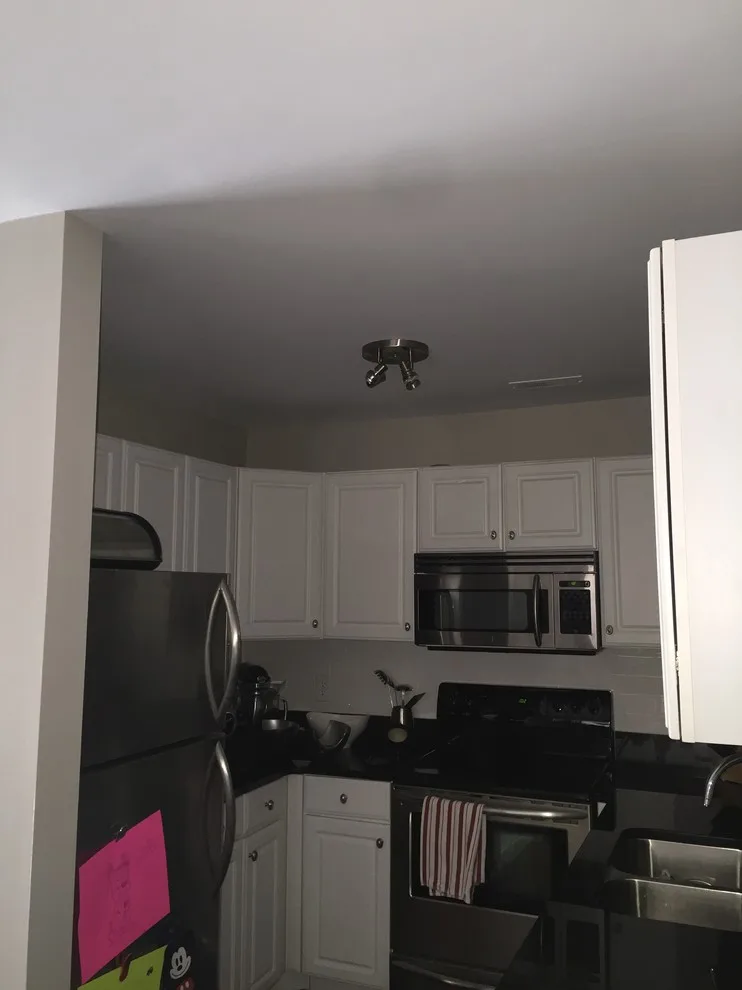 Crystal's Condominium Sale Preparation by Speed Pro Painting - Photo 8