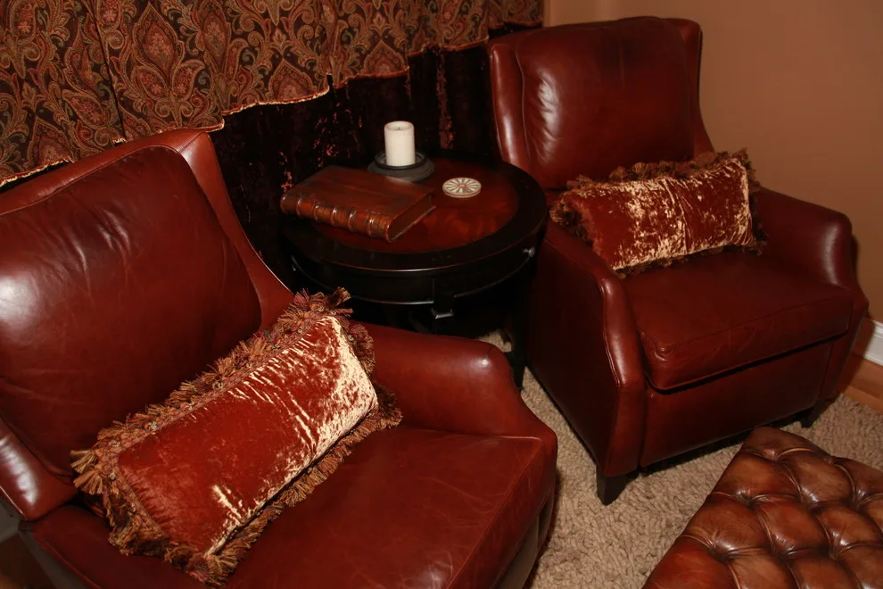 Bespoke Bedding, Cushions, Curtains & Upholstery by Paint The Town Red - Color Consulting - Photo 3