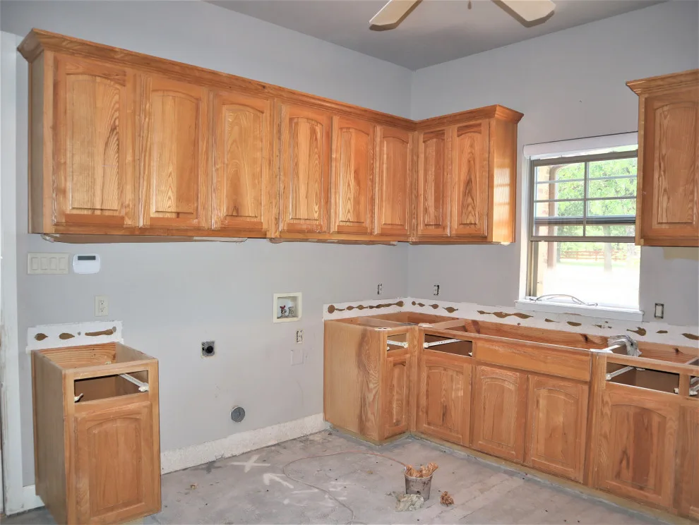 Davinci Argyle Texas by America's Painters Pro - Photo 18
