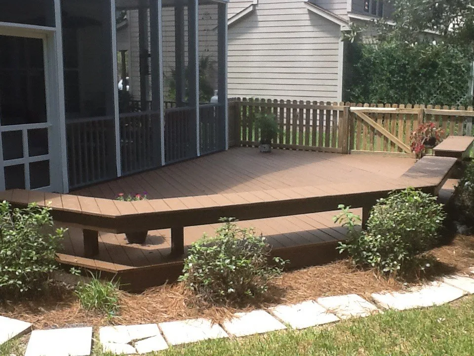 Outdoor Decks and Living Spaces by PHR - Painting And Home Renovations, LLC - Photo 3