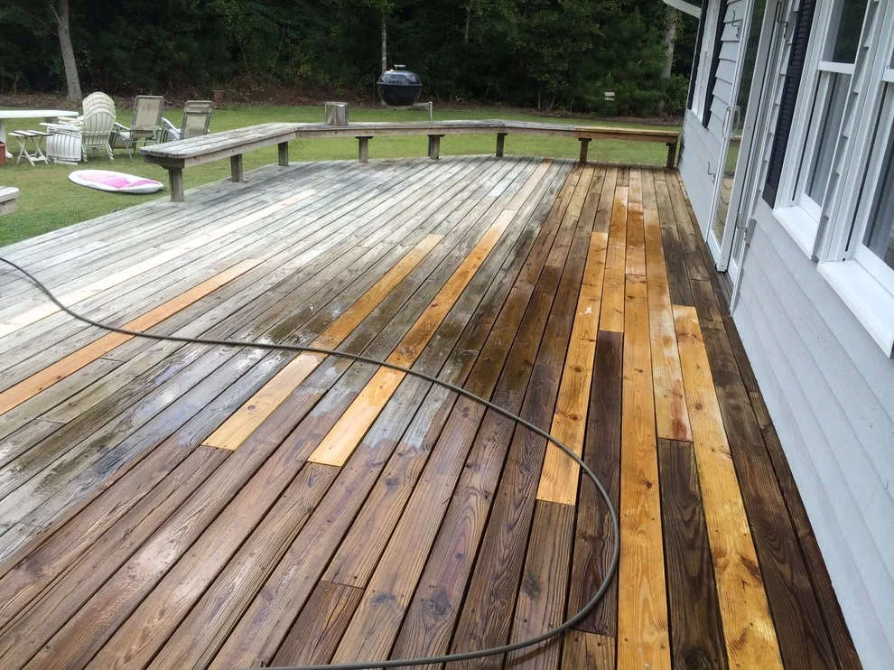 Outdoor Decks and Living Spaces by PHR - Painting And Home Renovations, LLC - Photo 11