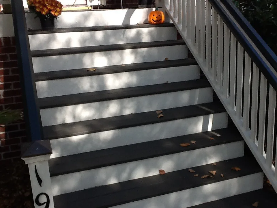 Outdoor Decks and Living Spaces by PHR - Painting And Home Renovations, LLC - Photo 4