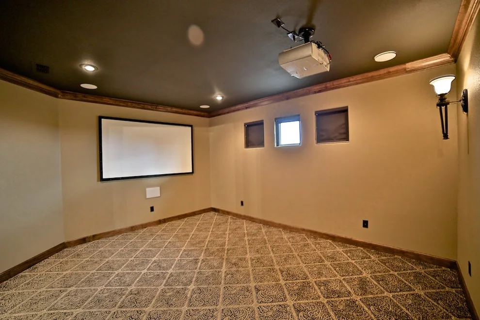 Diamondback Painting - Photo 8