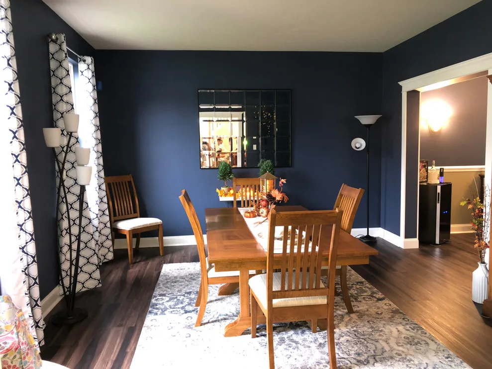 Eating Areas by Hawk Painters - Photo 3