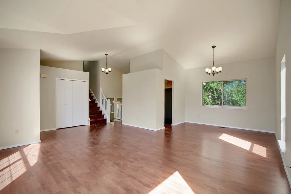 Easthill Interior and Exterior Coating by Bosco Painting - Photo 8