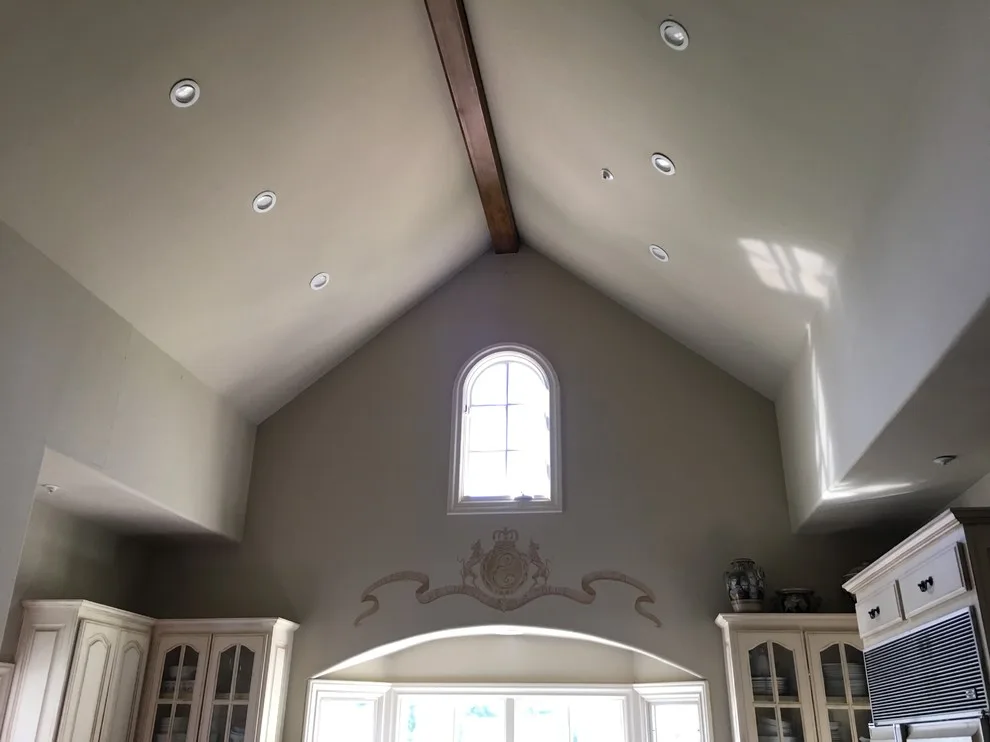 Edell - Bespoke Interior Painting by Martn Carabajal Painting - Photo 14