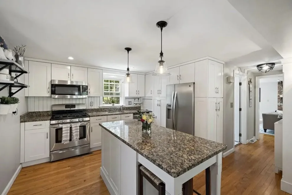 Elm Street/Duxbury by Premiere Pros - Photo 25