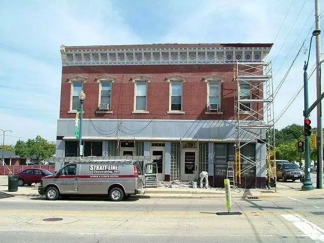 Commercial Exterior Projects by Strait-Line Decorating - Photo 3