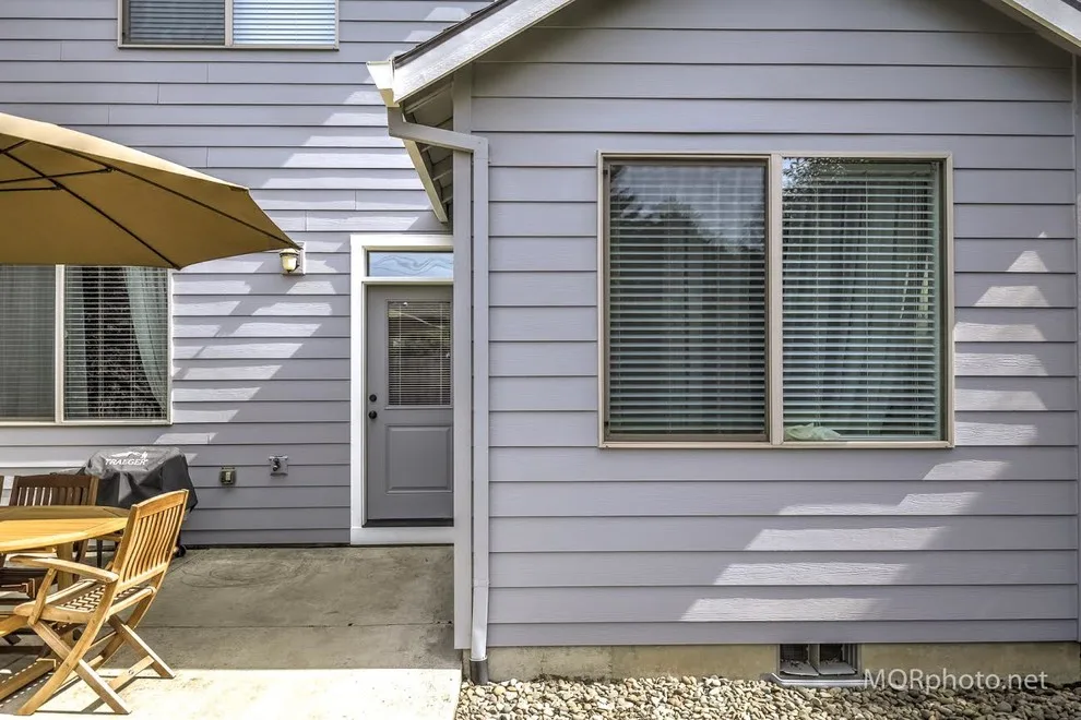 Multnomah Village Facade by Sisu Painting Inc. - Photo 8