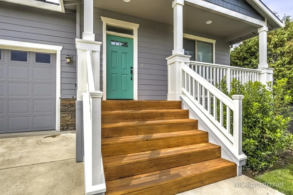 Multnomah Village Facade by Sisu Painting Inc. - Photo 10