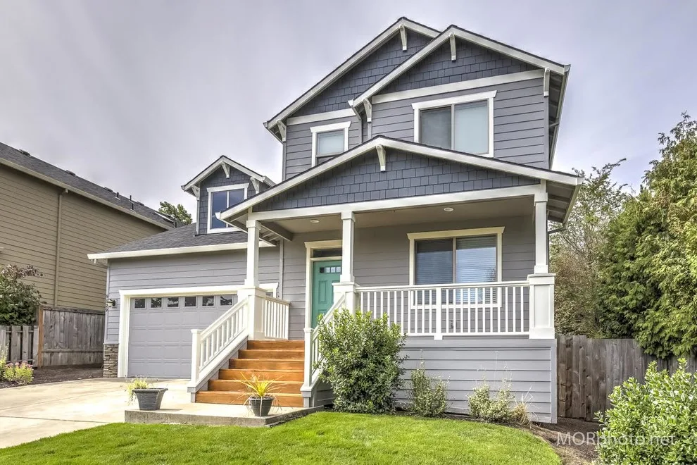 Multnomah Village Facade by Sisu Painting Inc. - Photo 3