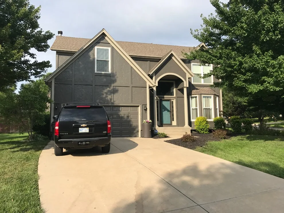 Exterior Coating by Jaime's Painting Llc - Photo 16
