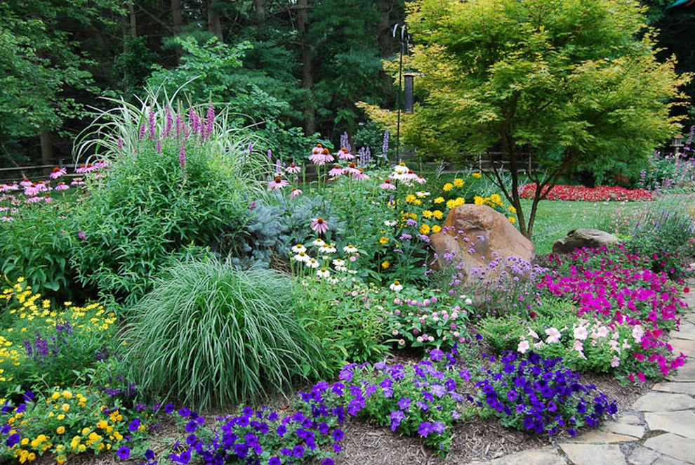 Landscape Installations by Goshen Enterprises, Inc. - Photo 11