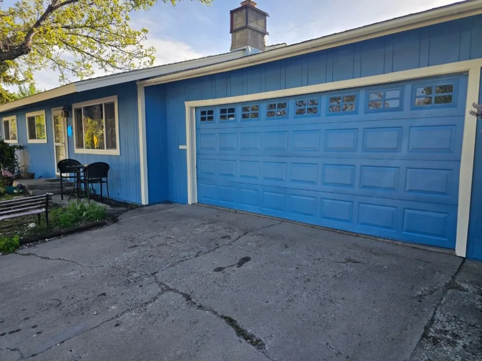 Outdoor Painting by Henry's Home Improvement LLC - Photo 6