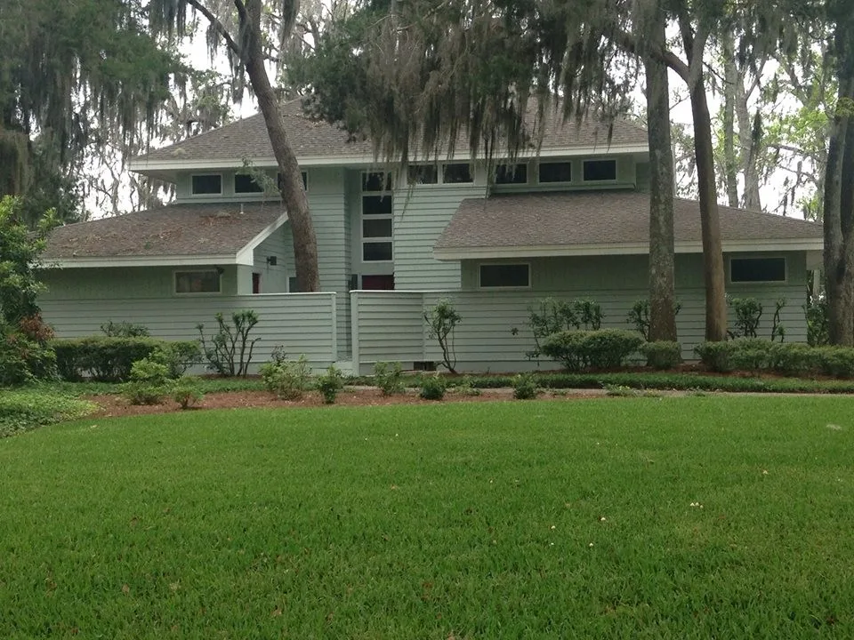 Hall's Quality Painting Co. - Photo 9