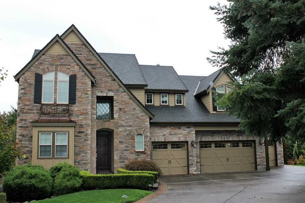 Outdoor Home Photography by Absolute Painting & Power Washing - Photo 4