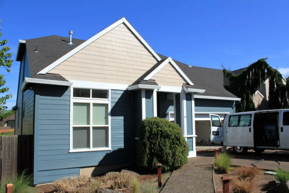 Outdoor Home Photography by Absolute Painting & Power Washing - Photo 13