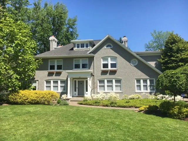 Shaker Heights Facade by Best Buy Painting - Photo 4