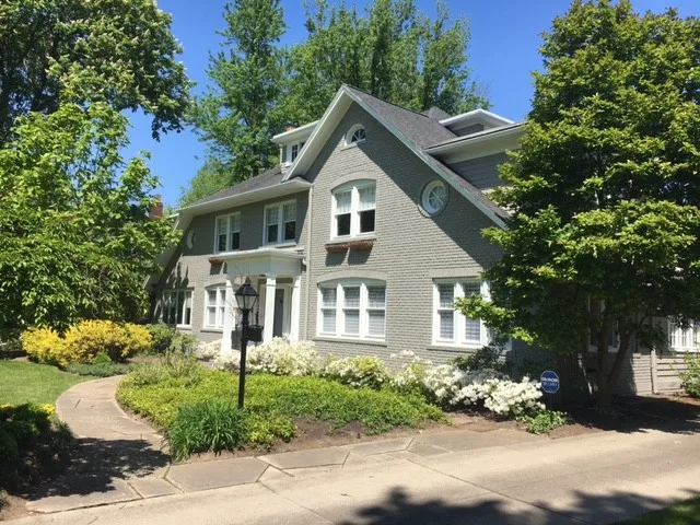 Shaker Heights Facade by Best Buy Painting - Photo 10