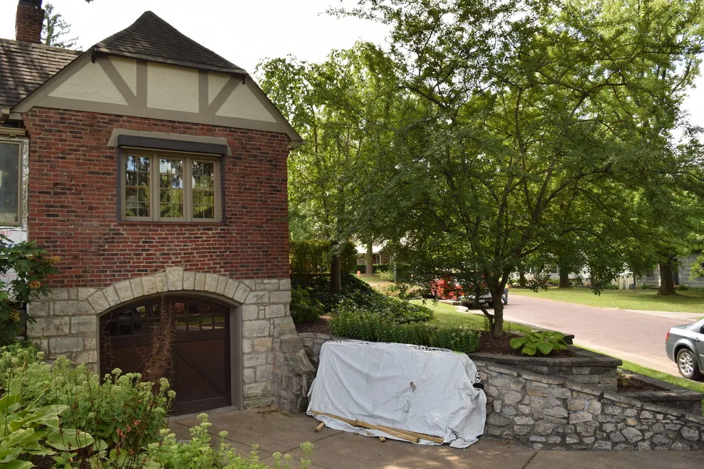 Donahue Painting &Refinishing - Photo 4