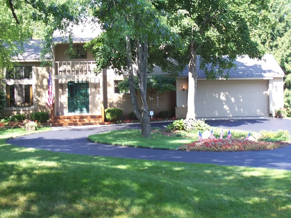 Outdoors by Birmingham Bloomfield Painting LLC - Photo 5